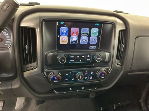 Used 2019 Chevrolet Silverado 2500 LT w/ LT Convenience Package image 17