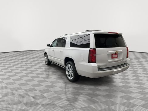 Used 2019 Chevrolet Suburban Premier image 43
