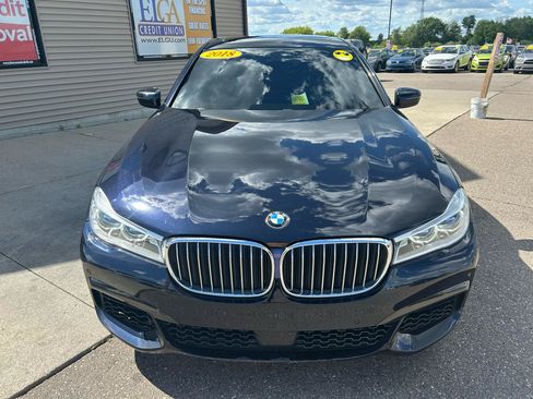 Used 2018 BMW ALPINA B7 xDrive AWD/4WD image 2