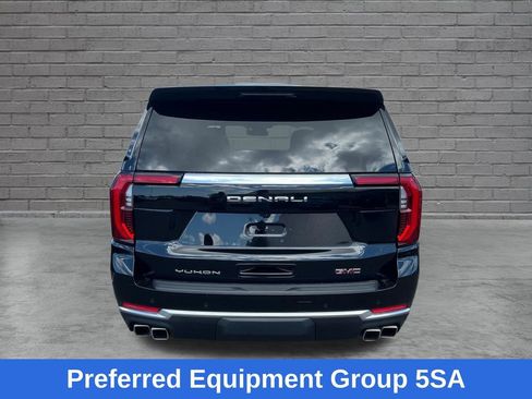 Used 2026 GMC Yukon Denali w/ Sun & Power Step Package AWD/4WD image 4