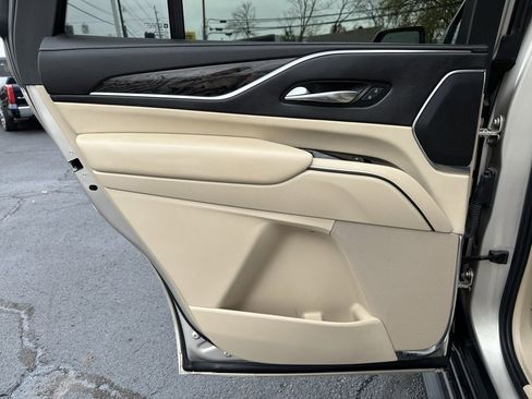 Used 2021 Cadillac Escalade Premium Luxury w/ Driver Assist Tech Package image 21