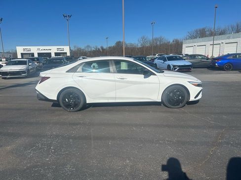 New 2026 Hyundai Elantra Sport FWD image 8