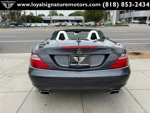 Used 2012 Mercedes-Benz SLK 250 image 6