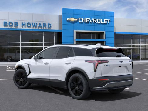 New 2025 Chevrolet Blazer EV LT w/ Super Cruise Package AWD/4WD image 3