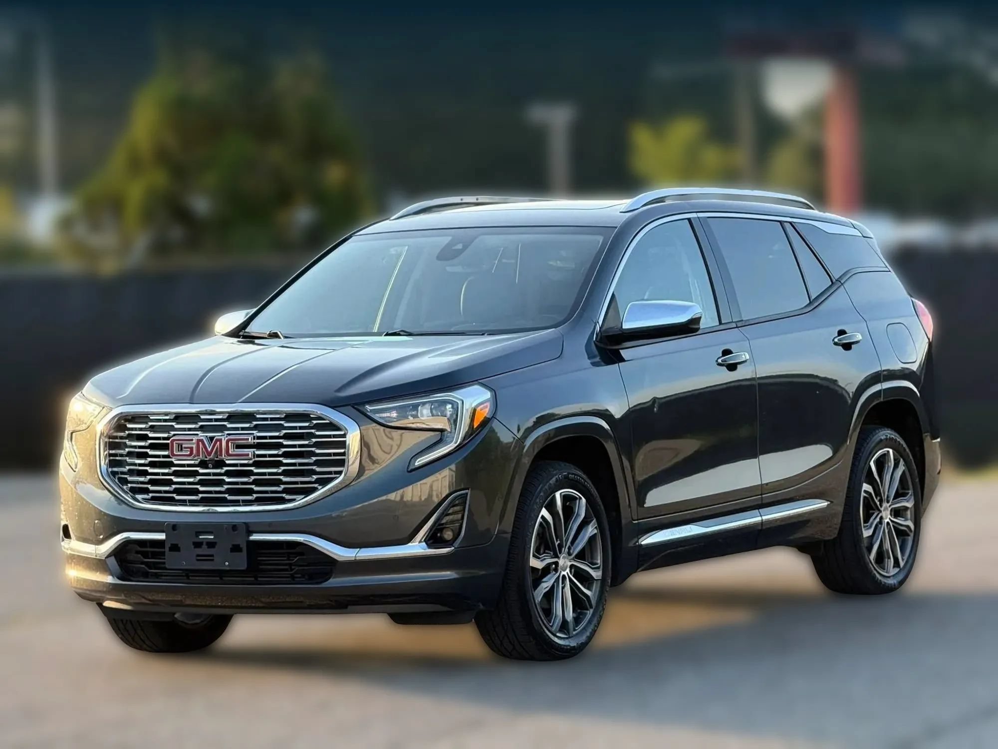 Used 2019 GMC Terrain Denali w/ Advanced Safety Package AWD/4WD image 6