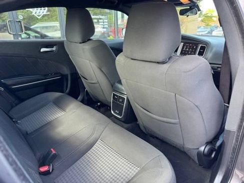 Used 2023 Dodge Charger SXT RWD image 17