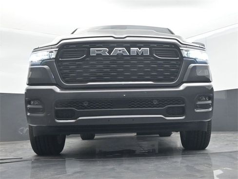 New 2026 RAM 1500 4x4 Crew Cab image 40