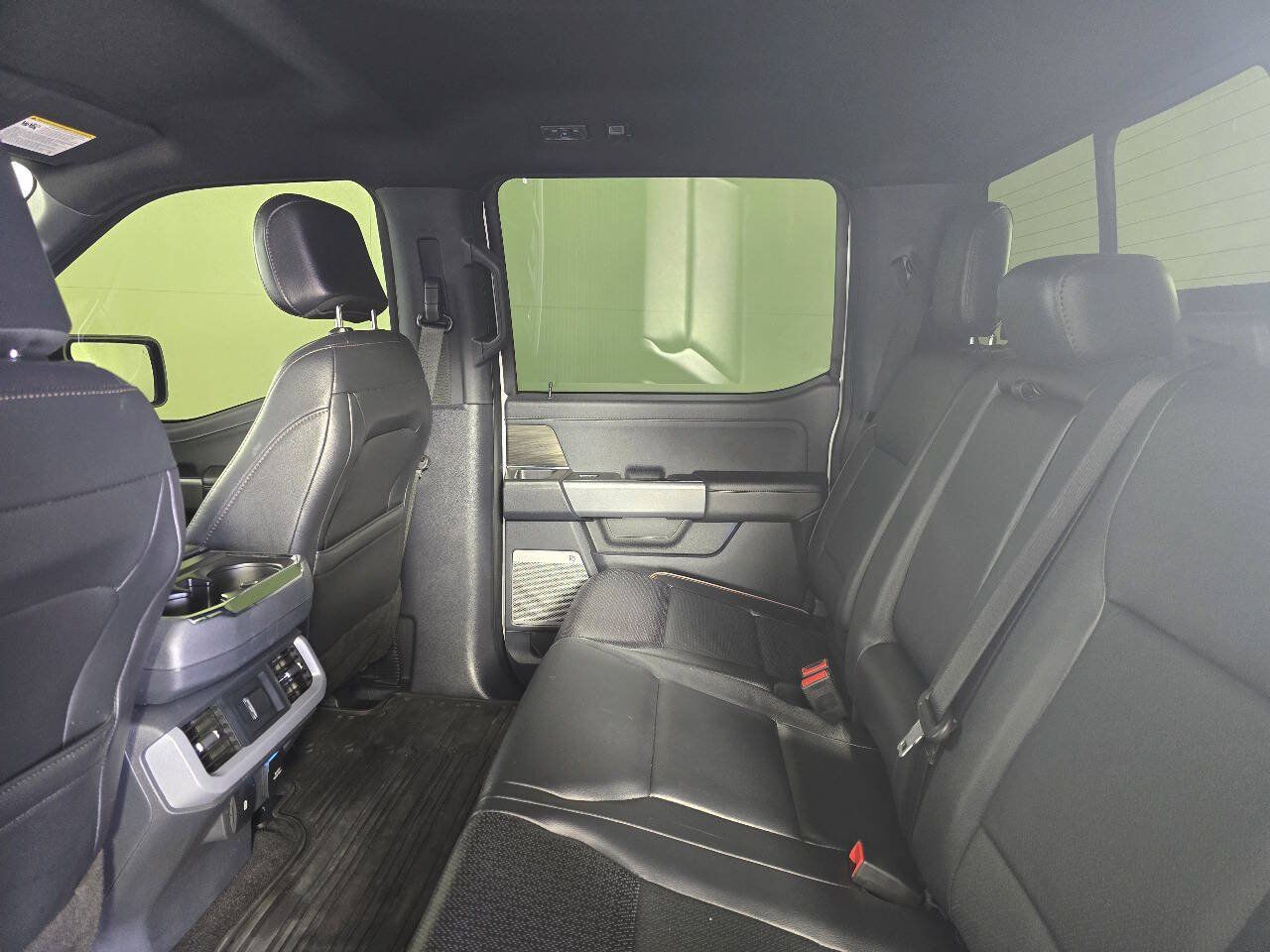 Used 2024 Ford F150 Lariat w/ Bed Utility Package AWD/4WD image 15