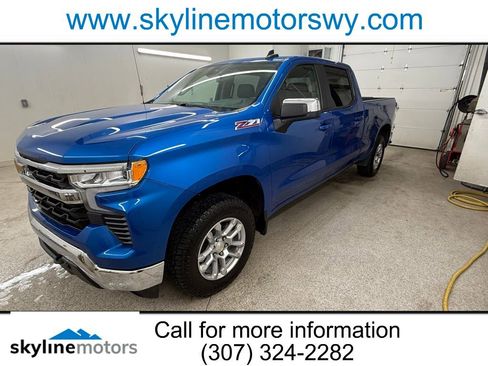 Used 2024 Chevrolet Silverado 1500 LT AWD/4WD image 1