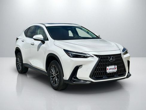 Used 2024 Lexus NX 350 AWD image 3