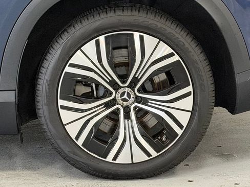 Used 2023 Mercedes-Benz EQE 350+ 4MATIC SUV w/ Exclusive Trim Package image 8