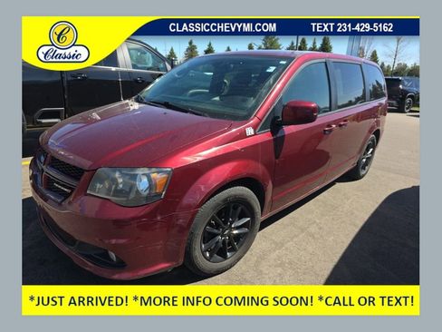 Used 2019 Dodge Grand Caravan GT FWD image 1