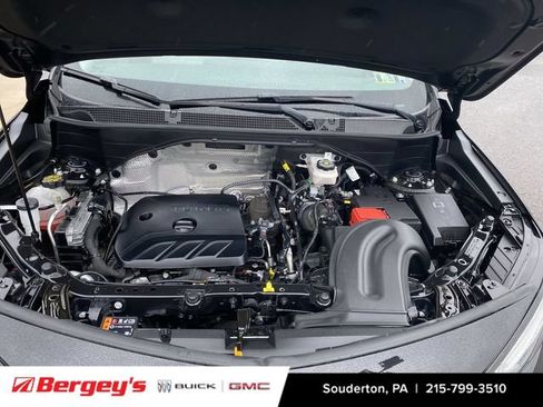 Certified 2024 Buick Encore GX Preferred FWD image 34