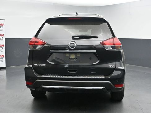 Used 2020 Nissan Rogue SV image 8