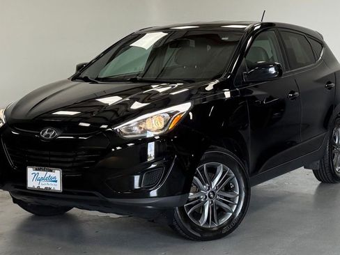 Used 2015 Hyundai Tucson GLS w/ Option Group 02 AWD/4WD image 1