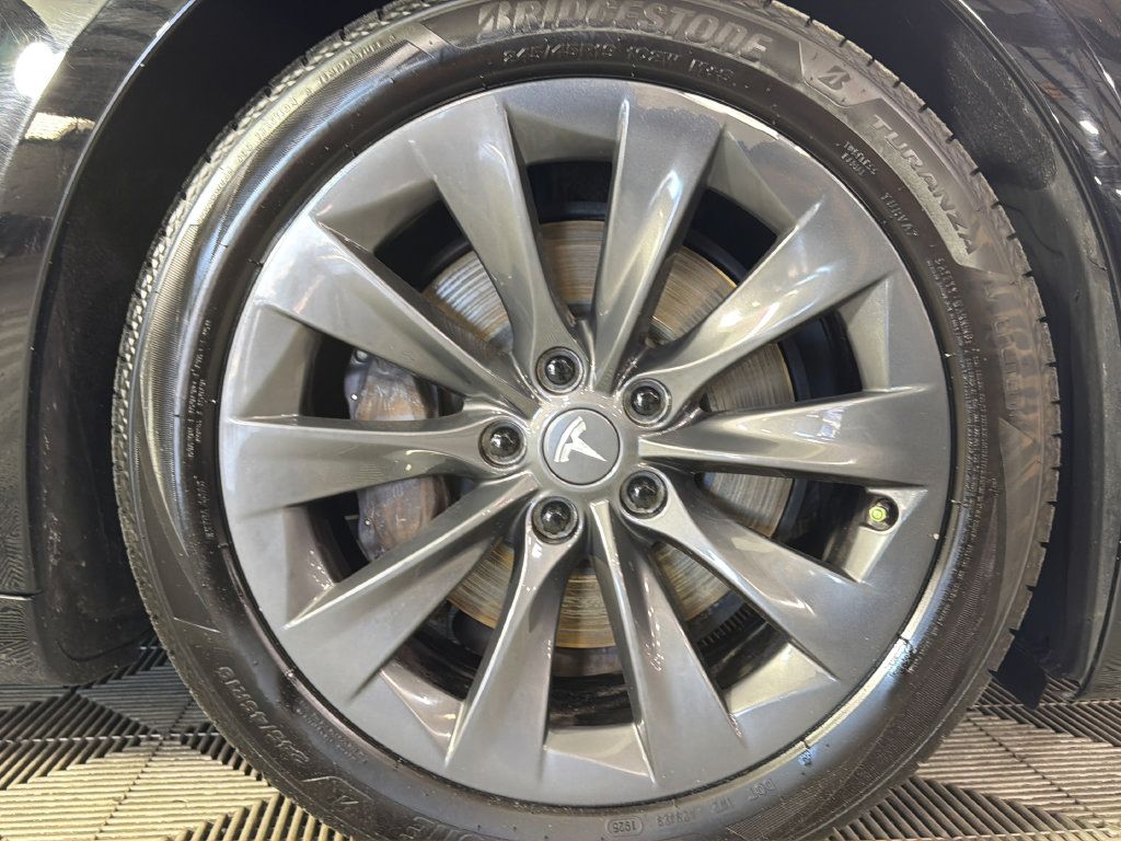 Used 2020 Tesla Model S Long Range AWD/4WD image 35