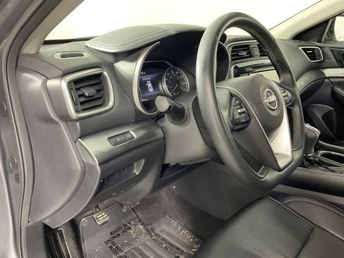 Used 2023 Nissan Maxima SV w/ Floor Mat Group image 10