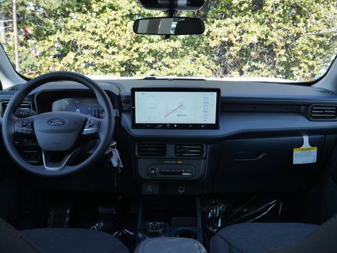 New 2026 Ford Maverick XL w/ Equipment Group 101A image 9