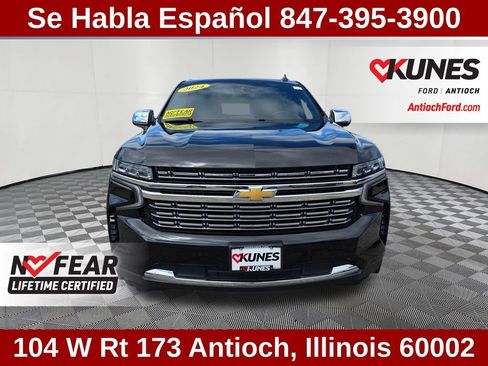 Used 2024 Chevrolet Tahoe Premier AWD/4WD image 2