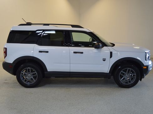 Used 2025 Ford Bronco Sport Big Bend AWD/4WD image 2