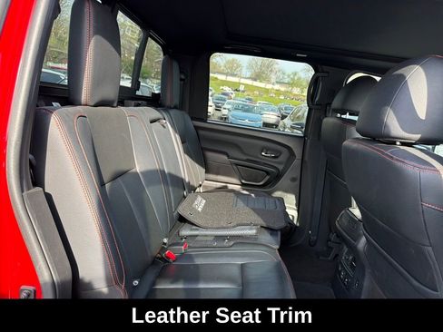 Used 2024 Nissan Titan PRO-4X w/ Pro-4x Convenience Package AWD/4WD image 38
