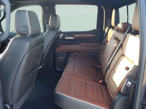 Used 2024 GMC Sierra 1500 Denali Ultimate AWD/4WD image 23