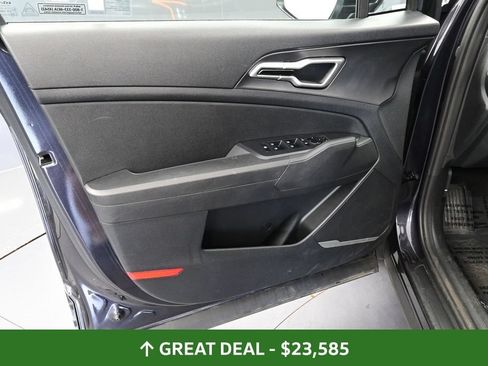 Used 2026 Kia Sportage LX FWD image 19