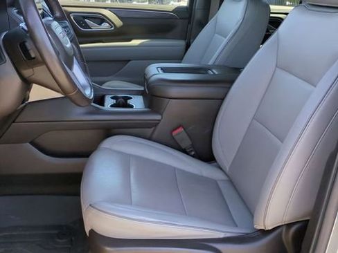 Used 2022 GMC Yukon SLT image 8