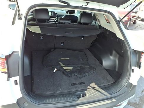 Used 2023 Kia Sportage EX image 24