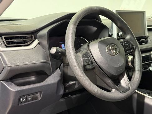 Certified 2024 Toyota RAV4 XLE FWD image 17
