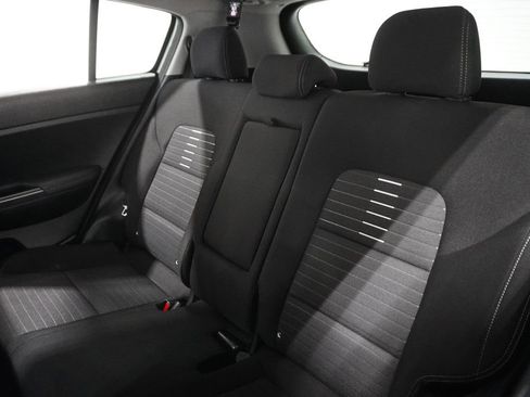 Used 2022 Kia Sportage LX w/ LX FWD Value Edition Package image 14