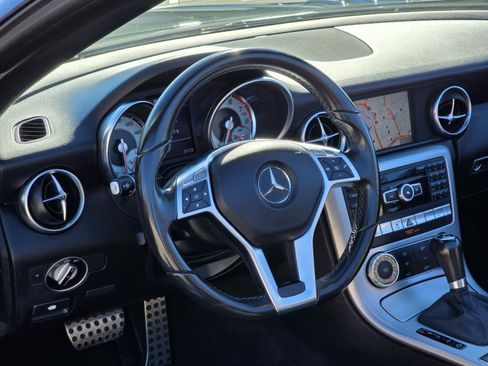 Used 2013 Mercedes-Benz SLK 250 w/ Premium I Pkg image 13