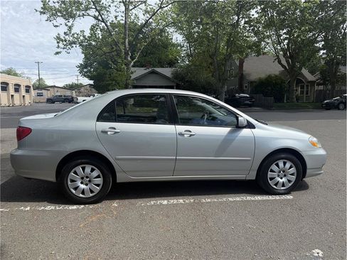 Used 2004 Toyota Corolla CE FWD image 6