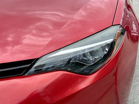 Used 2017 Toyota Corolla LE image 25