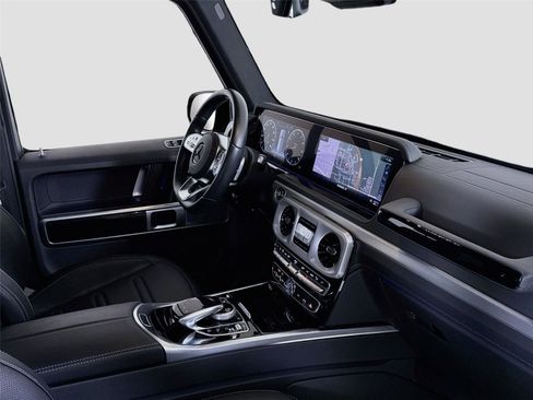 Used 2021 Mercedes-Benz G 550 image 36