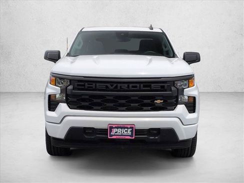 Certified 2023 Chevrolet Silverado 1500 Custom AWD/4WD image 2