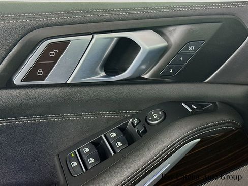 Certified 2024 BMW X5 xDrive40i w/ Premium Package image 18