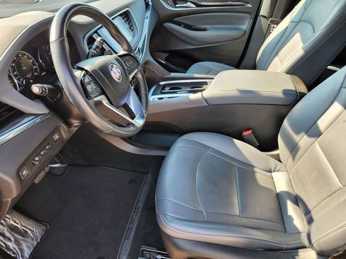 Used 2024 Buick Enclave Premium image 11