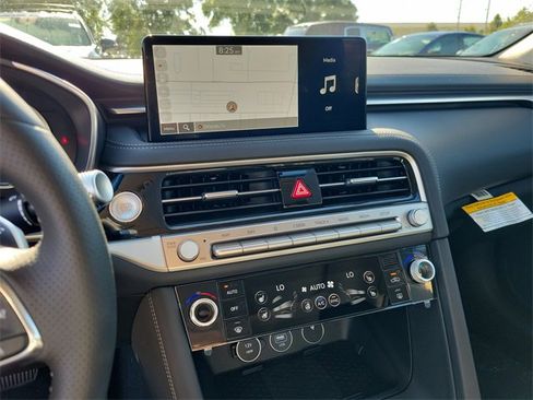 New 2026 Genesis G70 2.5T Prestige image 22