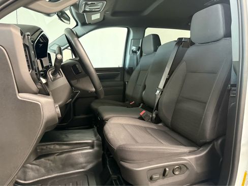 Used 2025 Chevrolet Silverado 2500 LT w/ Convenience Package image 14