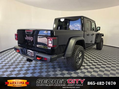 New 2025 Jeep Gladiator Mojave image 7