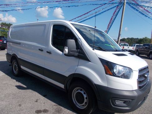 Used 2020 Ford Transit 150 Low Roof RWD image 18