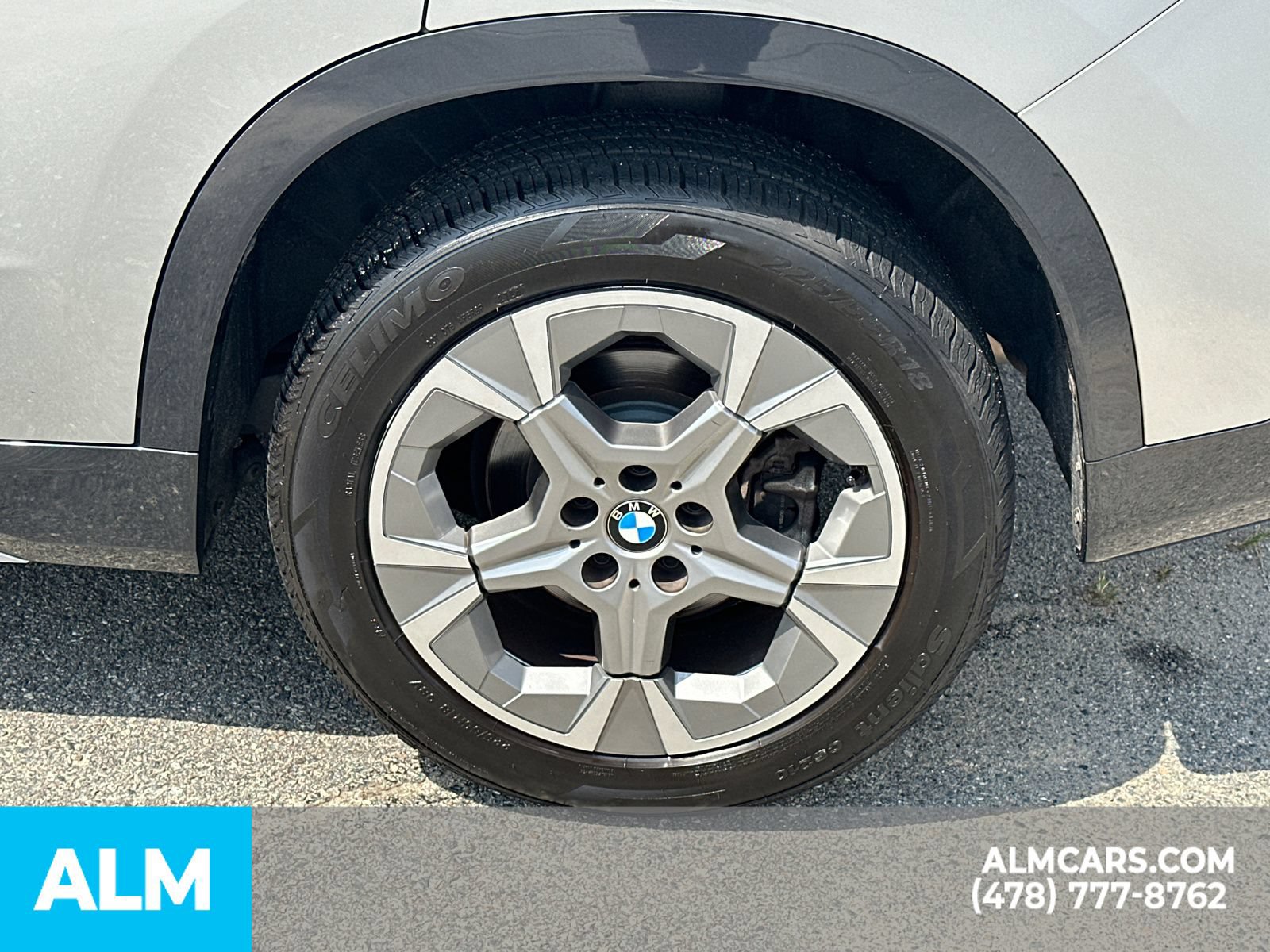 Used 2025 BMW X1 xDrive28i AWD/4WD image 23