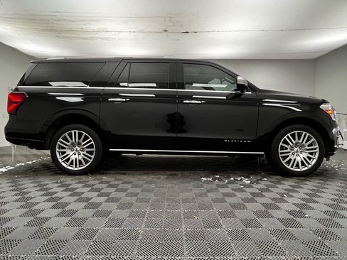 Used 2023 Ford Expedition Max Platinum image 8