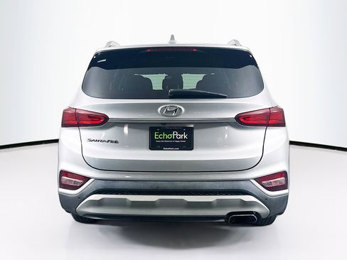 Used 2020 Hyundai Santa Fe SEL w/ Convenience Package image 7