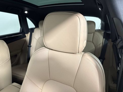 Certified 2026 Porsche Macan AWD/4WD image 41