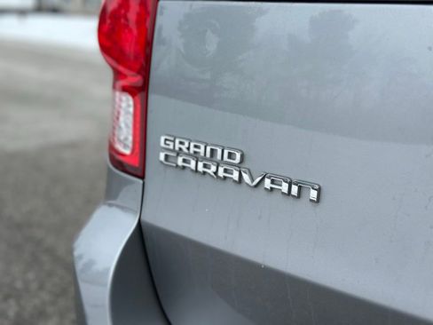 Used 2018 Dodge Grand Caravan GT image 14