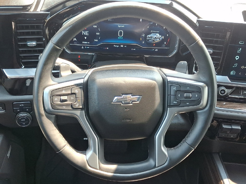 Used 2025 Chevrolet Silverado 1500 RST w/ Convenience Package II AWD/4WD image 13