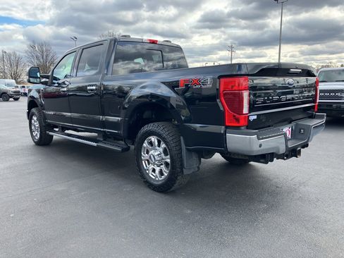 Used 2020 Ford F350 Lariat w/ Chrome Package image 4