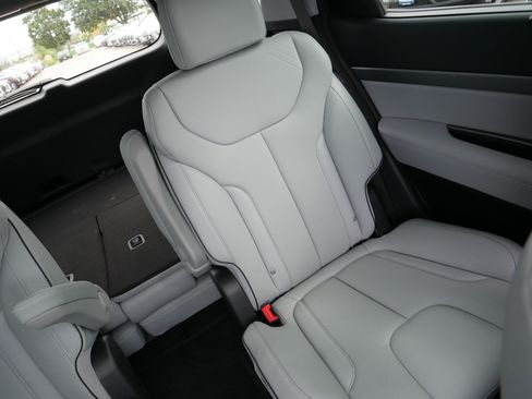Certified 2025 Hyundai Palisade SEL AWD/4WD image 14